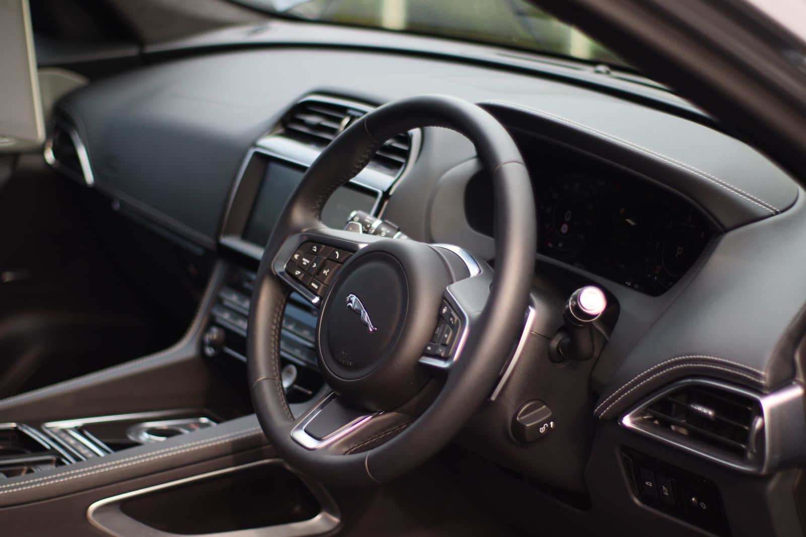 Interior of the Vanta EV 400